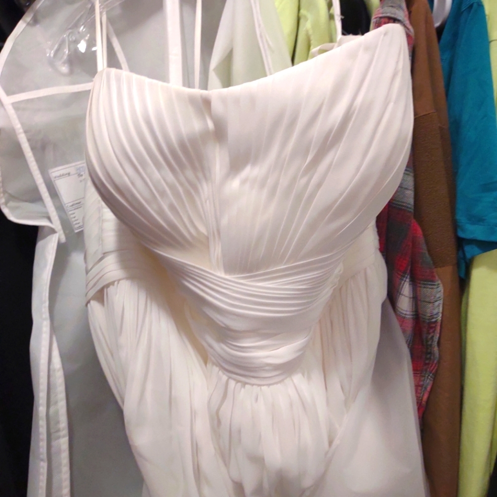Chiffon Size 18 wedding dress